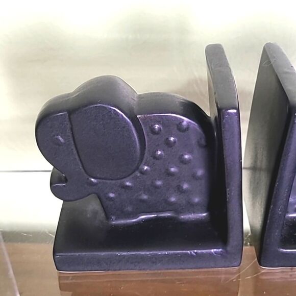 Vintage 2006 Black Embossed Elephant Bookends - Picture 2 of 4
